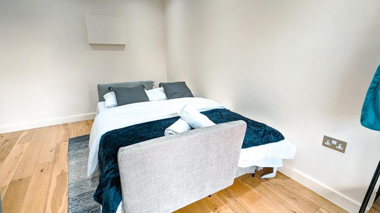 Spacious In Trendy Hackney * Londra