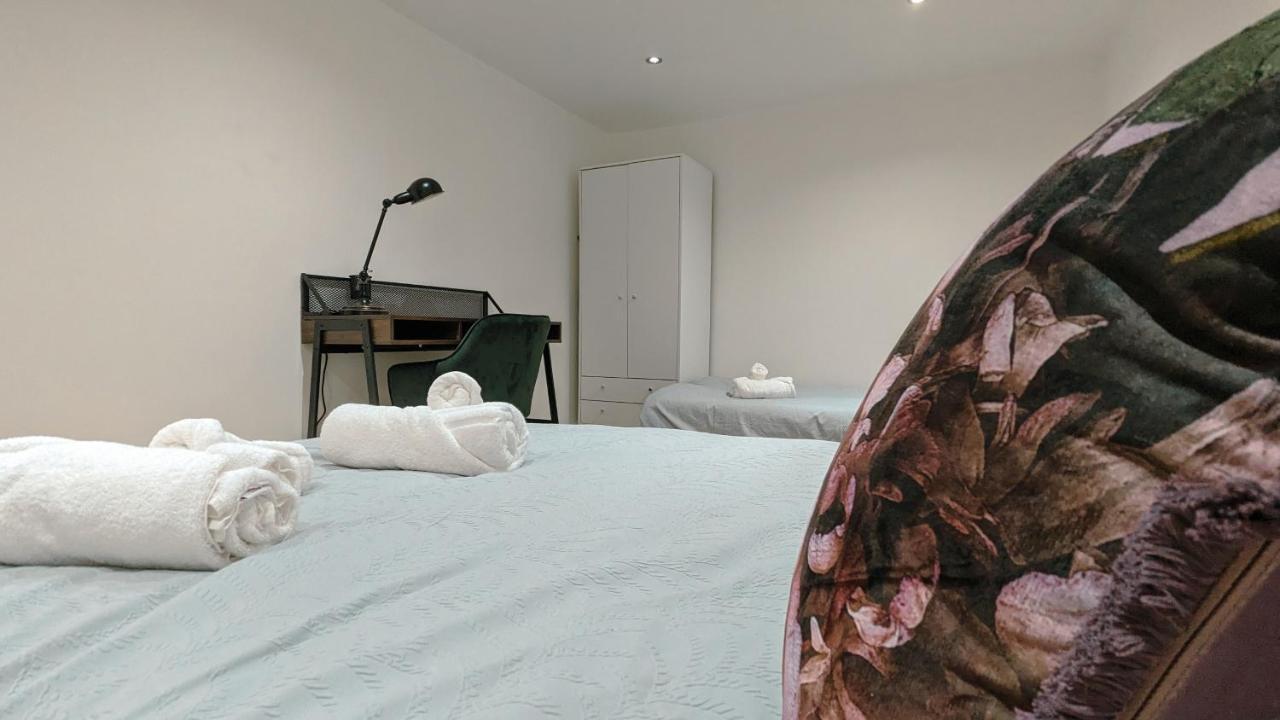 Spacious In Trendy Hackney